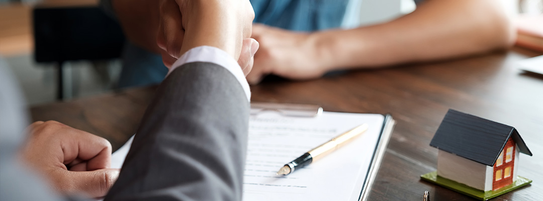 المبالغ المدفوعة مقدما مقابل الممتلكات للأفراد