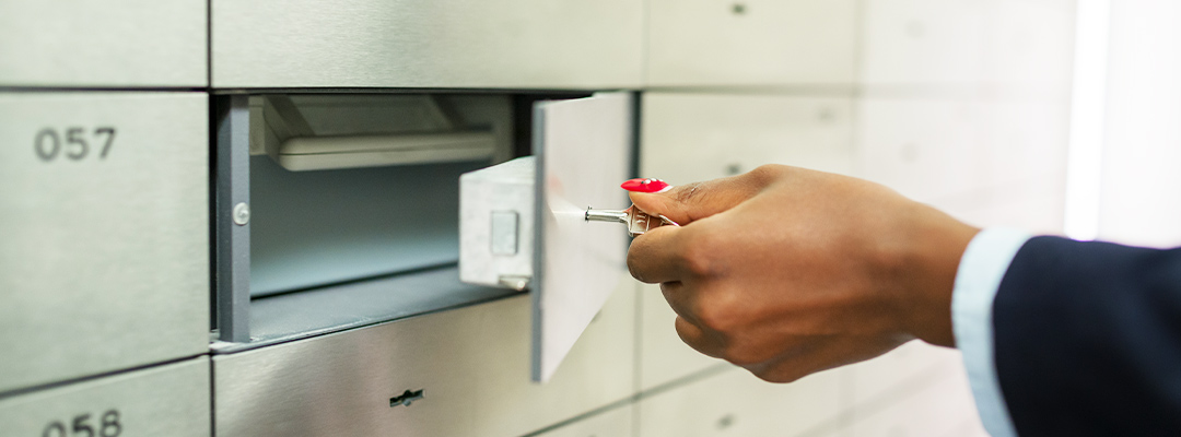 Safe deposit Box (Lockers)